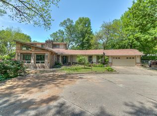 516 Bay Oaks Pl, Pryor, OK 74361