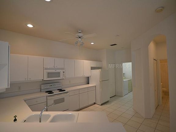 4th image of 5829 Heron Park Pl