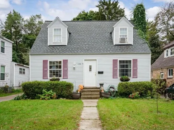 1434 Elliott St SE, Grand Rapids, MI 49507