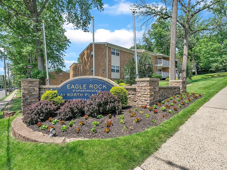 Eagle Rock Apartments at North Plainfield — Photo 20