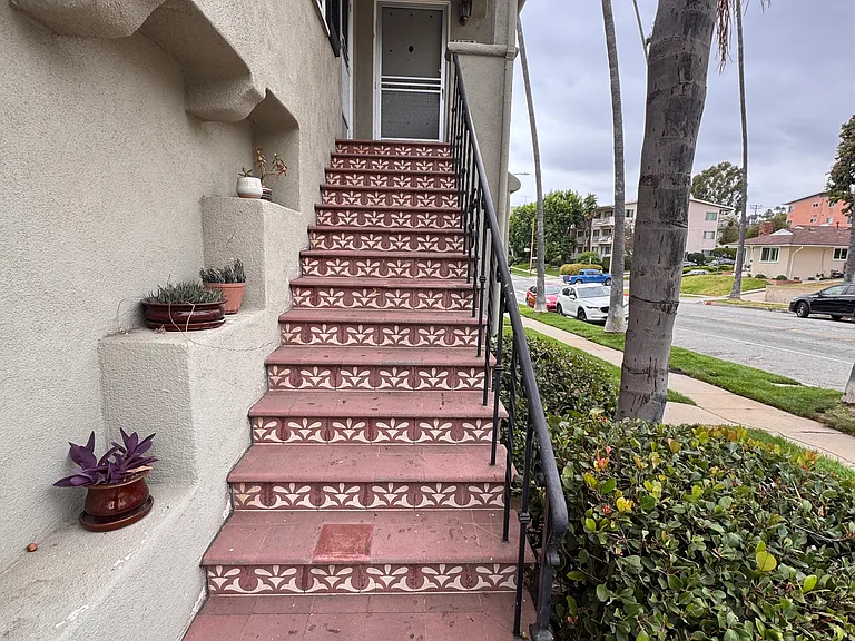 108 E Mountain St #108A — Photo 4