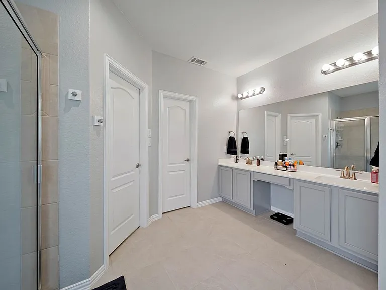 26028 Hasting Ridge Ln — Photo 21