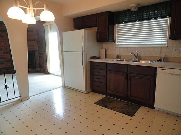 5th image of 5054 Peyton Place Ct