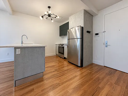 Kitchen, photo 1