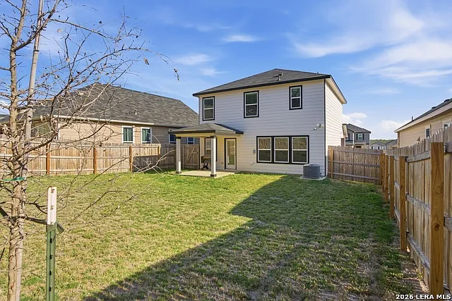 15411 Oceanus Dr — Photo 24