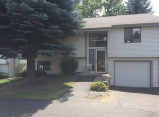 922 E Calkins Dr, Spokane, WA 99208