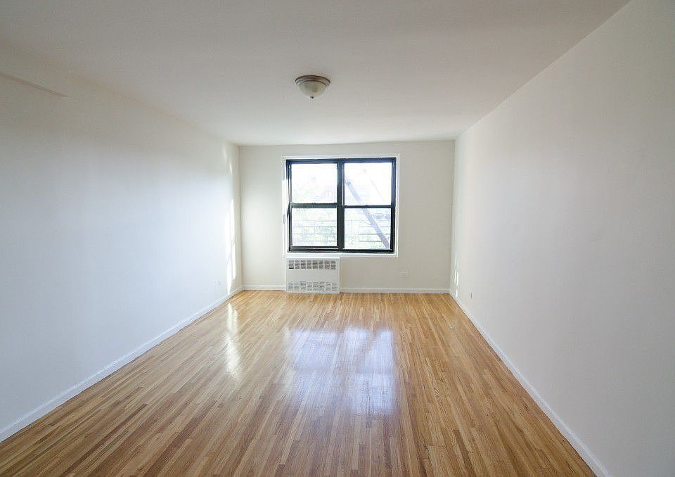 1st image of 4125 Case St APT 5T