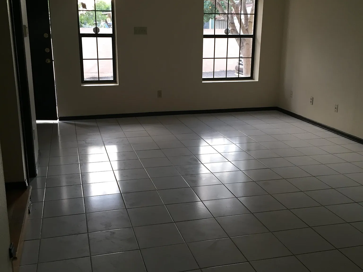 611 Prada Machin Drive - Condominiums- (Resicom) — Photo 3