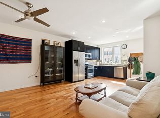 2555 Carpenter St APT A, Philadelphia, PA 19146