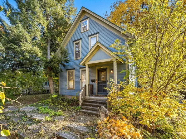 315 Congdon Ave, Elgin, IL 60120