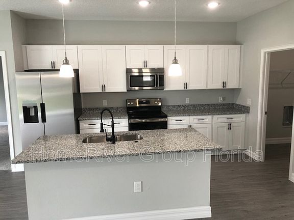 3rd image of 502 Myakka Pl