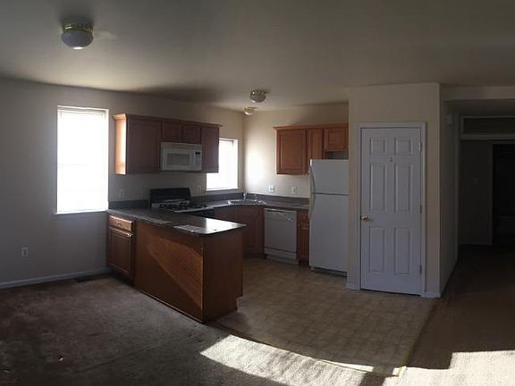 2nd image of 125 W 5th Ave APT 1