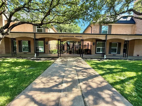 7830 Meadow Park Dr APT 209, Dallas, TX 75230