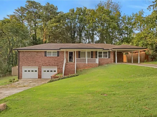 68 Christine Dr, Marietta, GA 30066