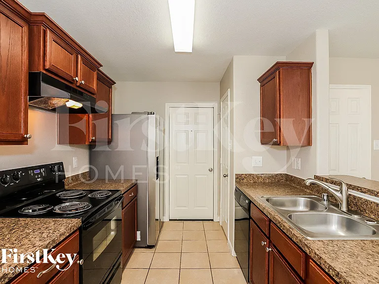 6722 Clover Walk Ln — Photo 6