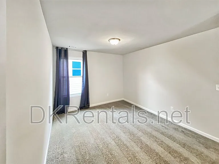 213 Auburn Station Dr — Photo 24