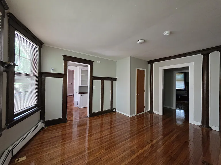 603 Howard Ave #B — Photo 5