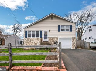 445 Penn Ave, Glenside, PA