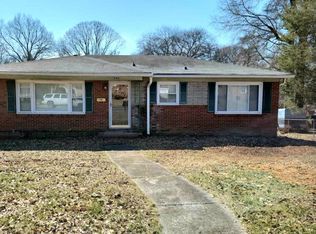949 Clanton Rd, Charlotte, NC 28217