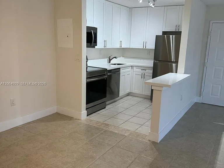 15600 SW 80th St #L-209 — Photo 5