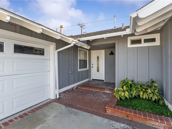 5952 Padua Dr, Huntington Beach, CA 92649