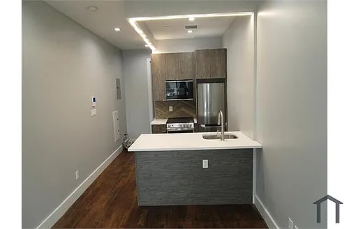 1242 Croes Ave #2C Photo 1