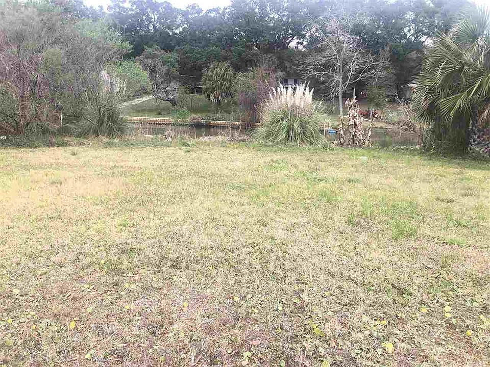 1st image of 3270 Bayou Dr