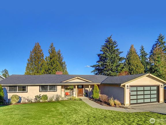 3rd image of 460 168th Avenue SE