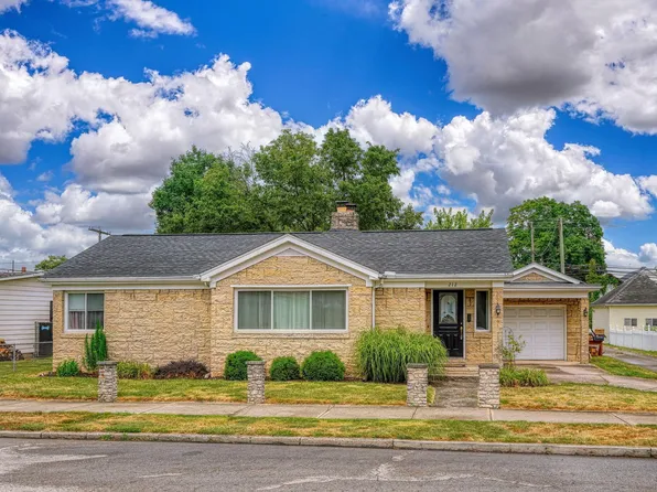 212 E Mound St, Circleville, OH 43113