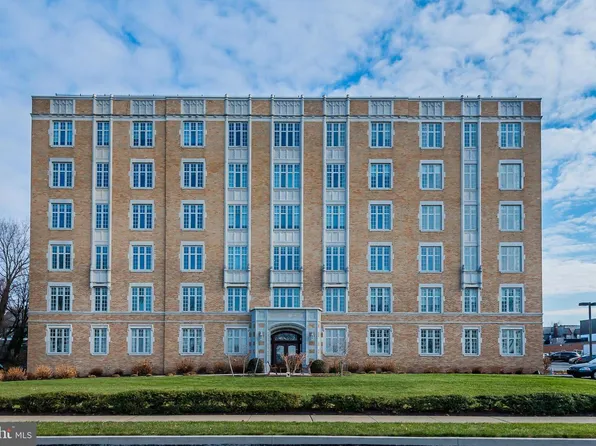 1525 N Front St Unit 213, Harrisburg, PA 17102