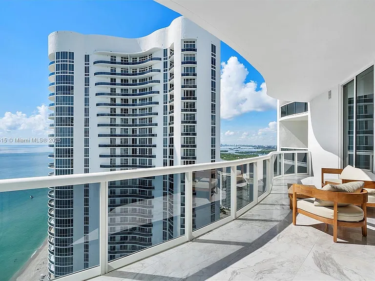 16001 Collins Ave #3507 — Photo 32