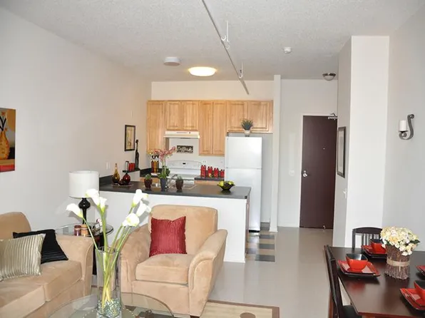 Larrabee Place at Parkside of Old Town