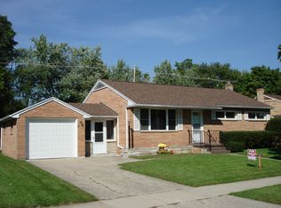 3808 Macon Ave, Lansing, MI 48917