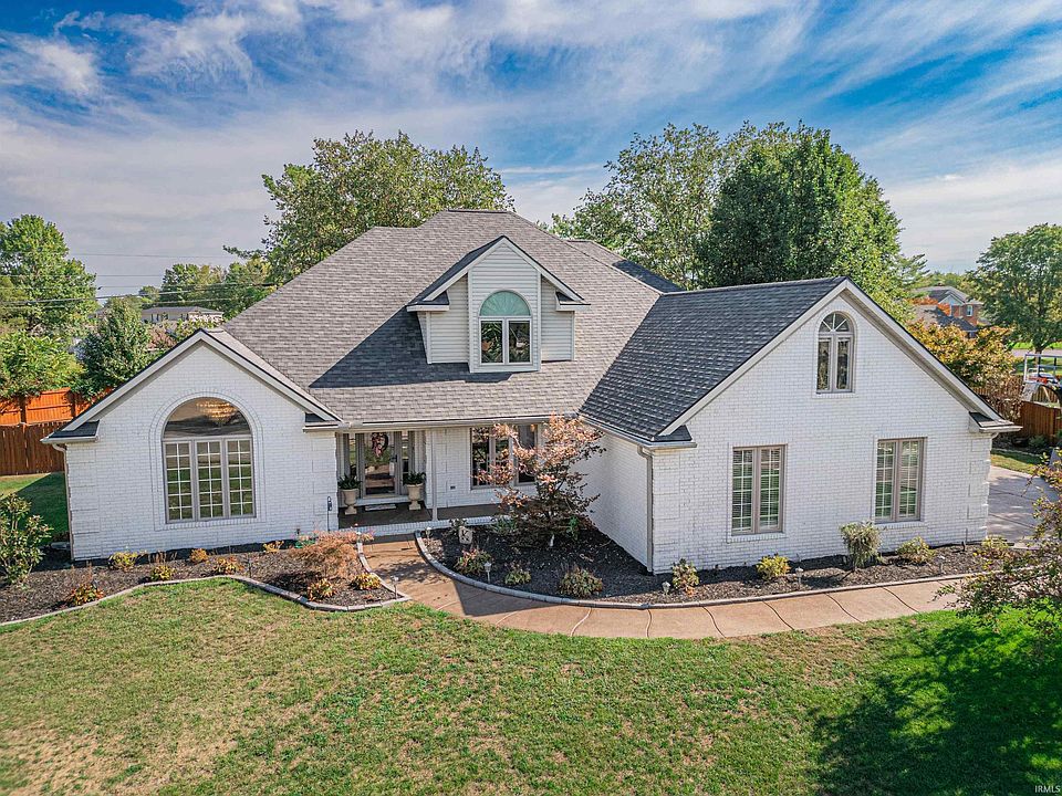 1st image of 3022 Deer Pointe Dr