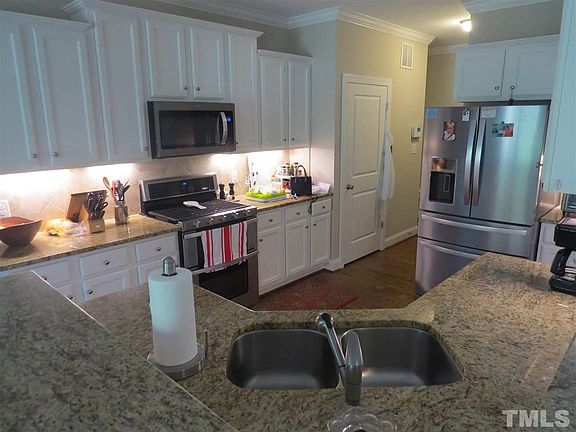 4th image of 479 Brazil Nut Ln
