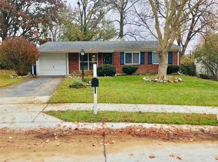 3040 Donnycave Ln, Maryland Heights, MO 63043