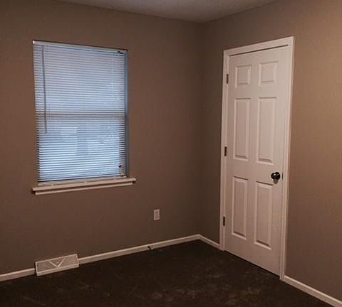 3rd image of 1435 S Haden Ct