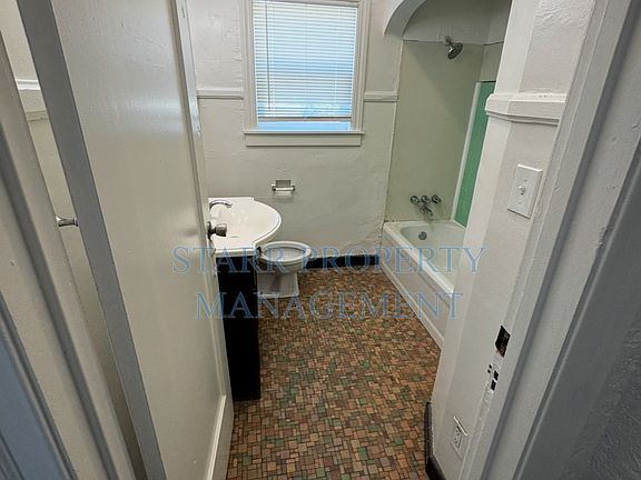 5th image of 1503-1527 N Edison St #1525