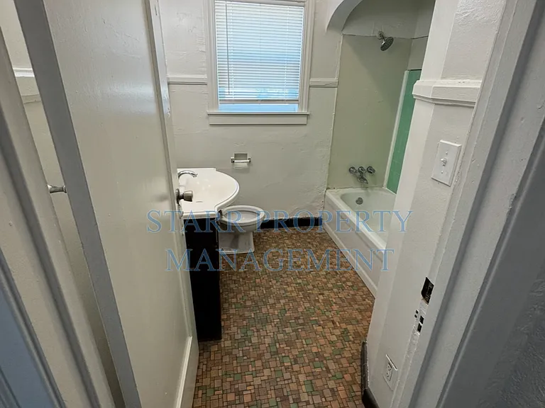 1503-1527 N Edison St — Photo 24