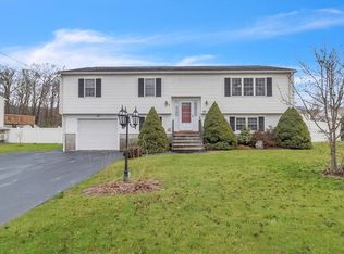 45 Sunny Ave, Webster, MA 01570