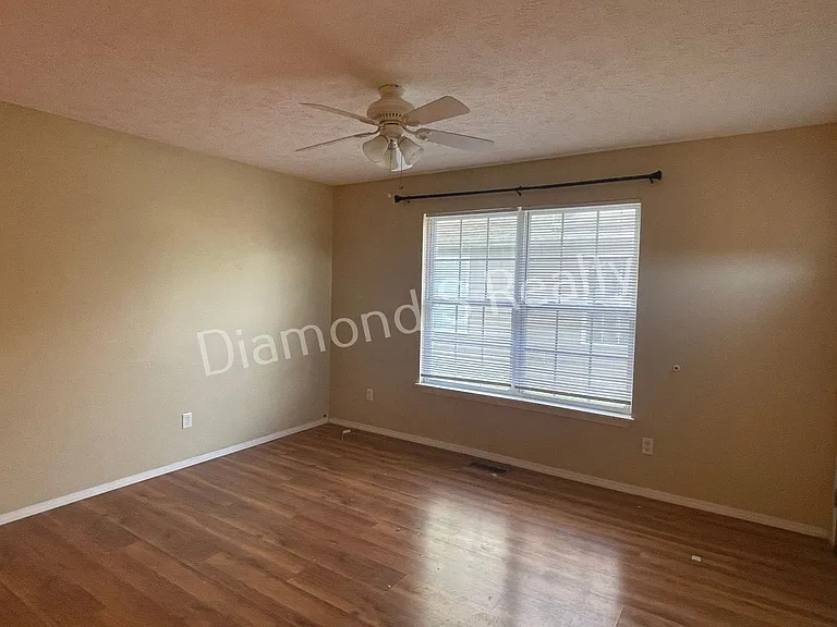 1454 N Ethyl Ave — Photo 3
