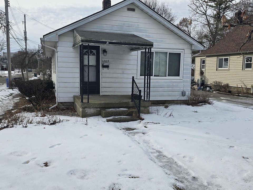 1st image of 1205 Hyland St