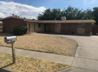 2040 Gladys Dr, Las Cruces, NM 88001