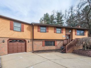 356 Logan Rd, Imperial, PA 15126