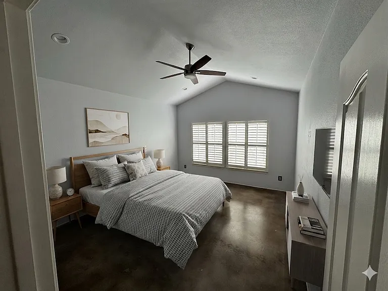 22407 Madison Park — Photo 17