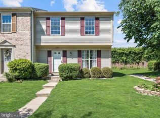 14947 Carriage Square Dr, Silver Spring, MD 20906