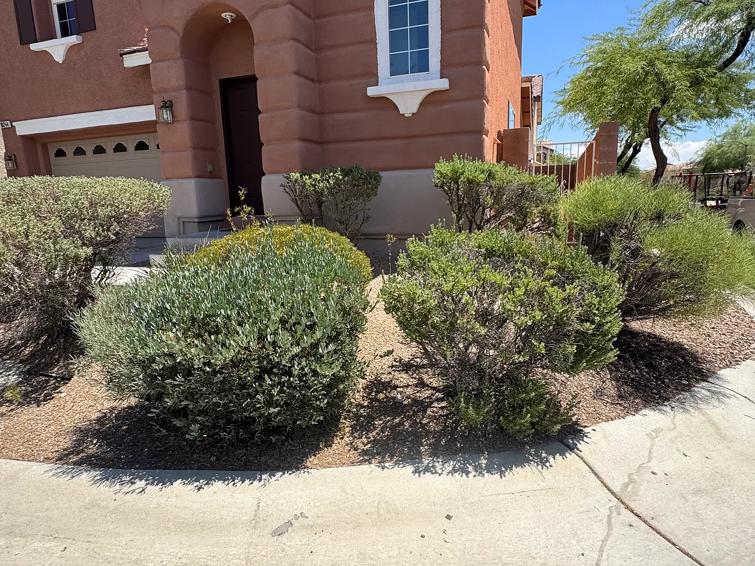 3 bed, 2.5 bath, 1300 sqft, $1,995 — Photo 3