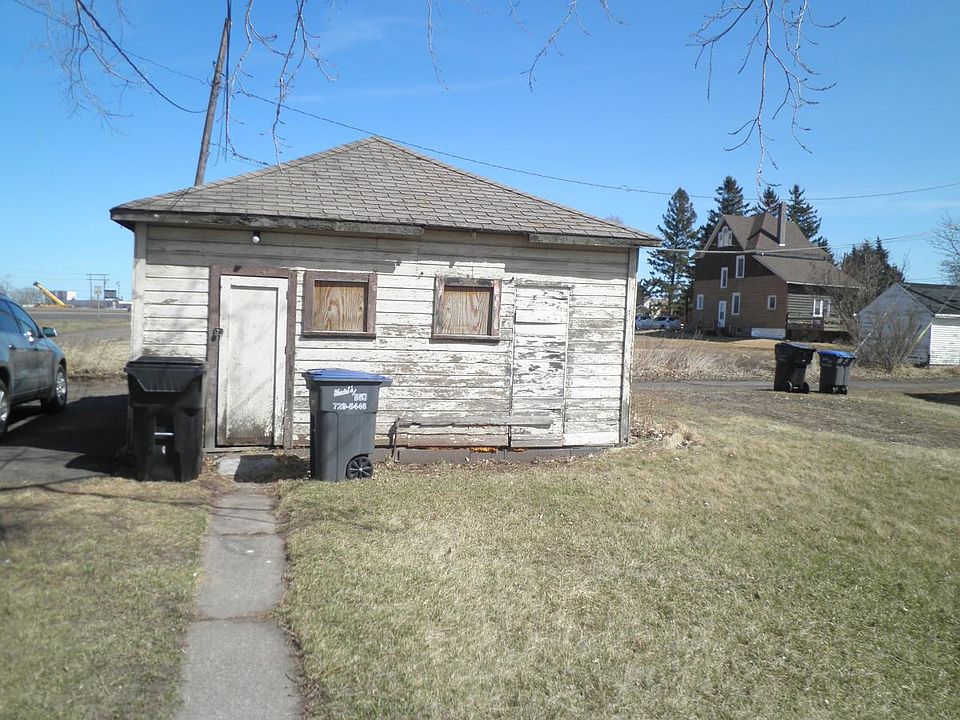 2nd image of 410 Clough Ave
