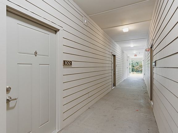 5th image of 2197 Nolensville Pike APT 102