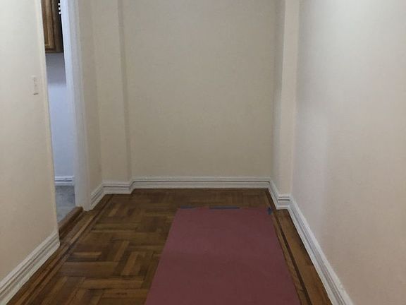 4th image of 6445 Booth St